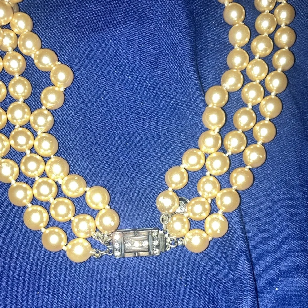 Must Go‼️ Vintage Champagne Colored Pearl Necklace. Read Description Below 👇